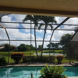 Meet your Posher, Ellen